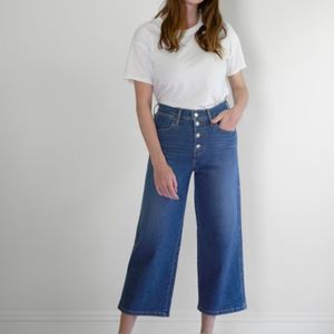 Levi’s mile high cropped wide leg jeans size 31 button fly
